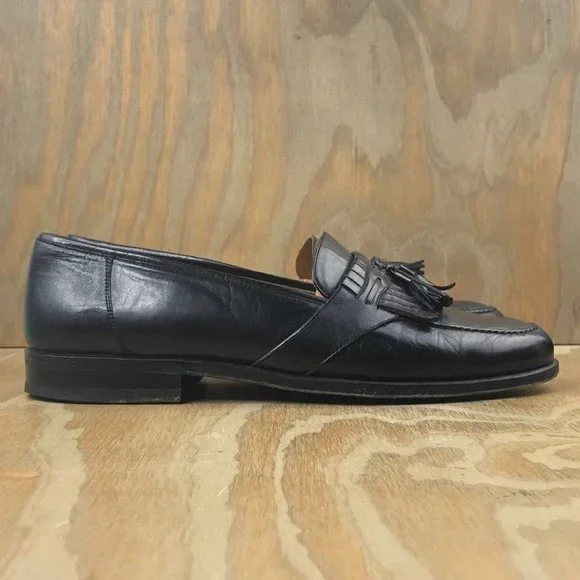 Magnanni | Shoes | Magnanni Kiltie Tassel Black Leather  display picture 1
